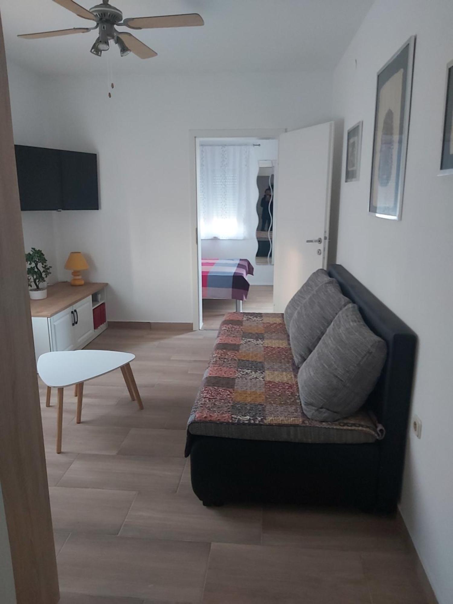 Apartment Lara Медулин Экстерьер фото