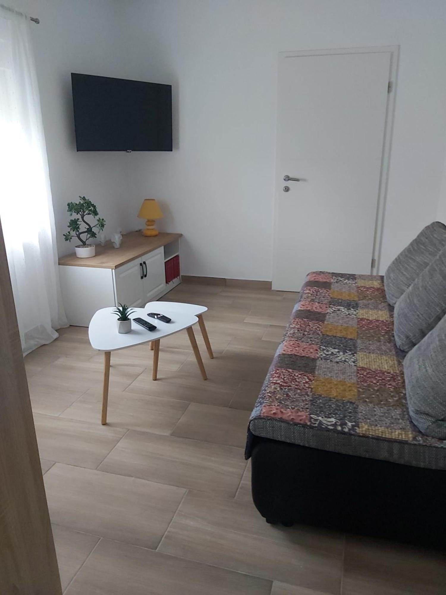 Apartment Lara Медулин Экстерьер фото